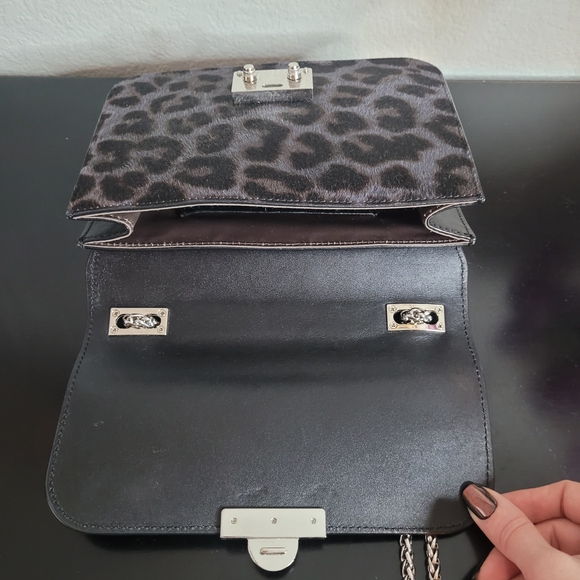 Henri Bendel Waldorf Chain Calf Hair shoulder bag - Picture 14 of 15